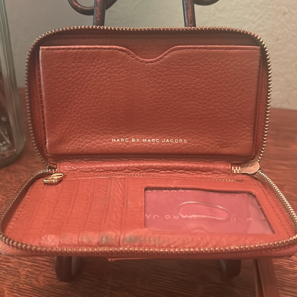 Marc by Marc Jacobs Medium Full Zip Wallet - Picture 10 of 12